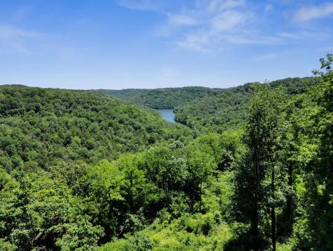 1055 Hunters Landing Lane Smithville TN 37166