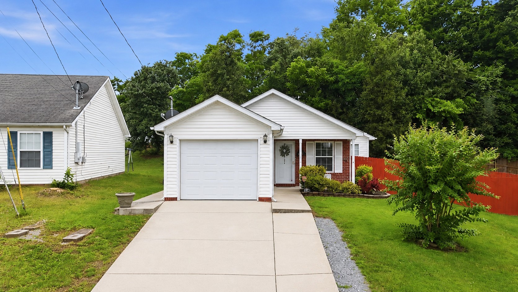 1541 James Gafford Drive La Vergne TN 37086