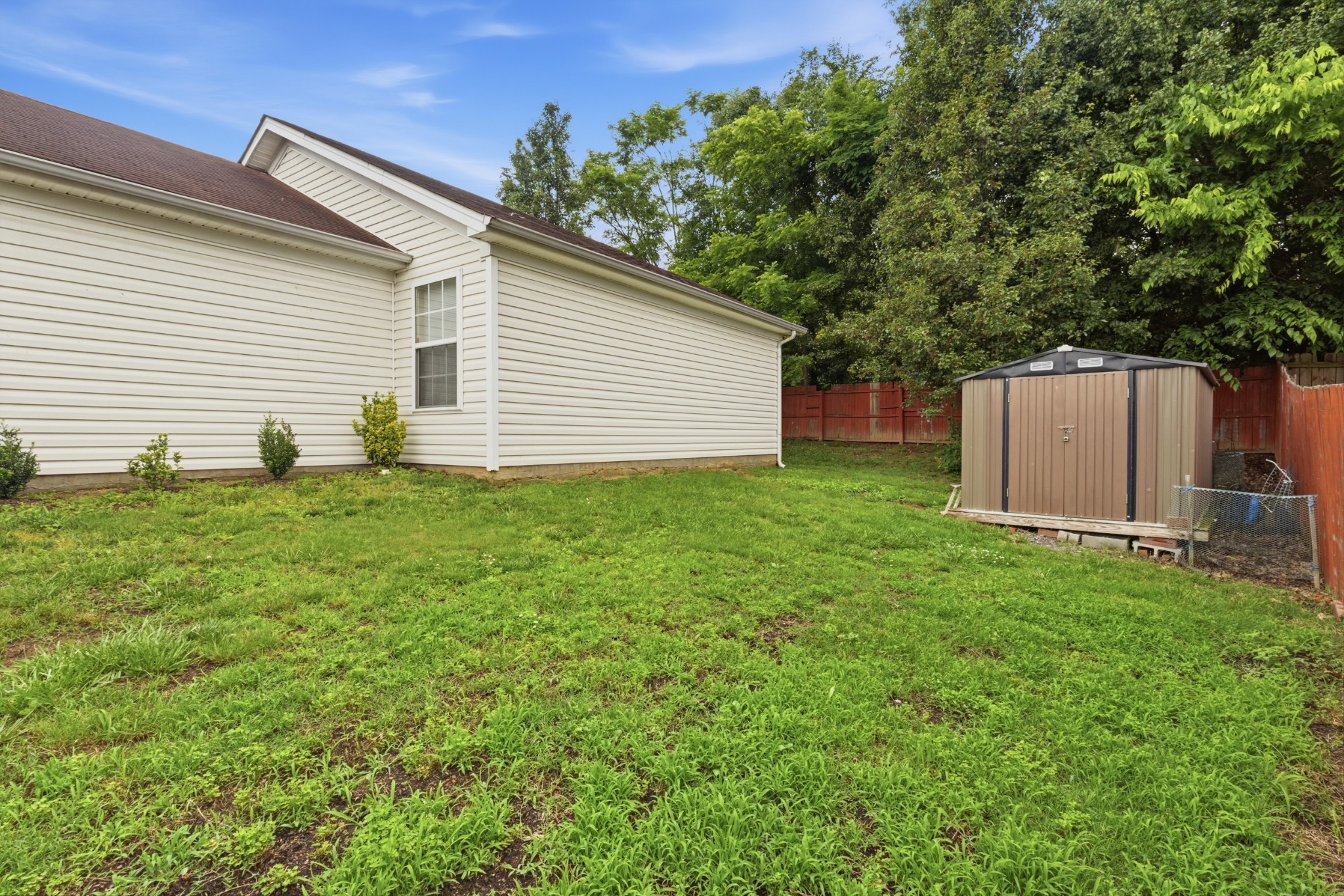 1541 James Gafford Drive La Vergne TN 37086