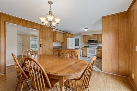 8040 Sawyer Brown Road Nashville TN 37221