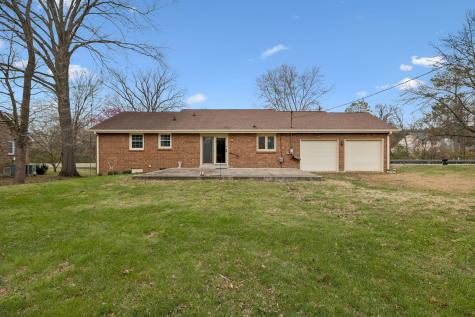 8040 Sawyer Brown Road Nashville TN 37221