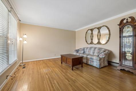 8040 Sawyer Brown Road Nashville TN 37221