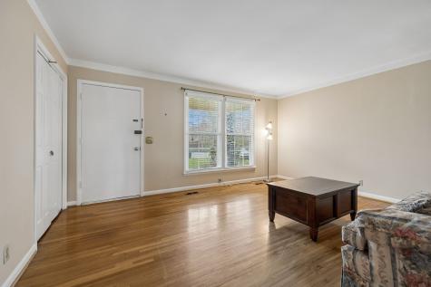 8040 Sawyer Brown Road Nashville TN 37221