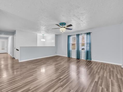 408 Rustling Oaks Drive Waverly TN 37185