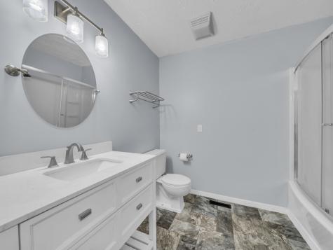 408 Rustling Oaks Drive Waverly TN 37185