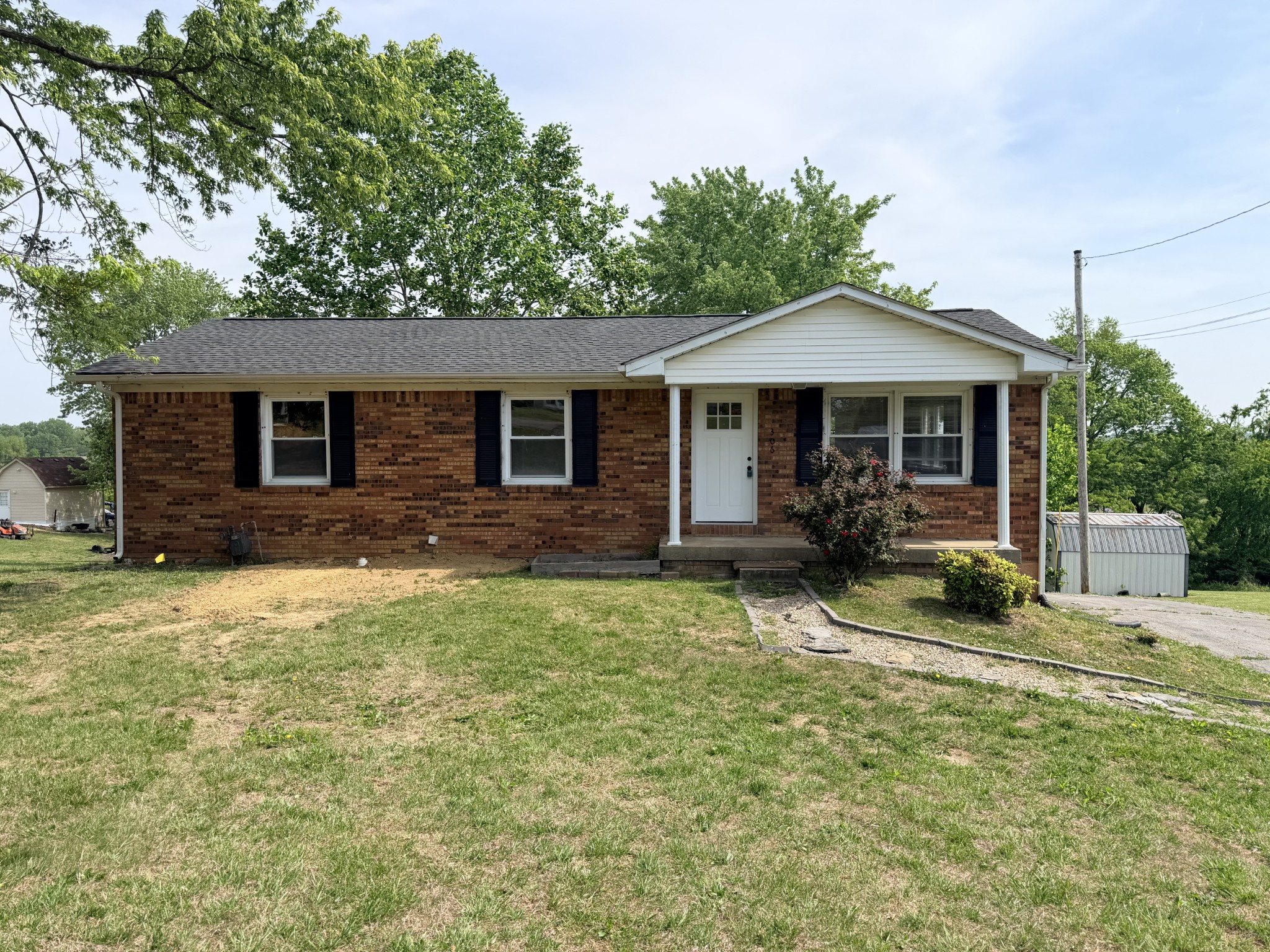 306 Cottage Drive Scottsville KY 42164