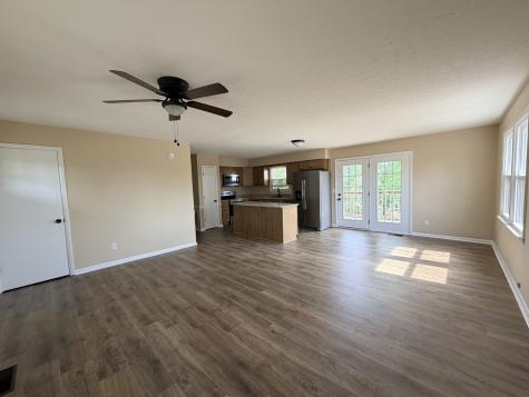 306 Cottage Drive Scottsville KY 42164