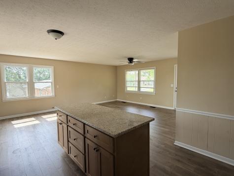 306 Cottage Drive Scottsville KY 42164