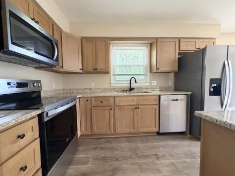 306 Cottage Drive Scottsville KY 42164