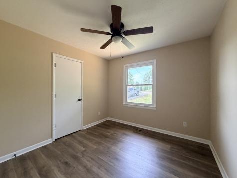 306 Cottage Drive Scottsville KY 42164