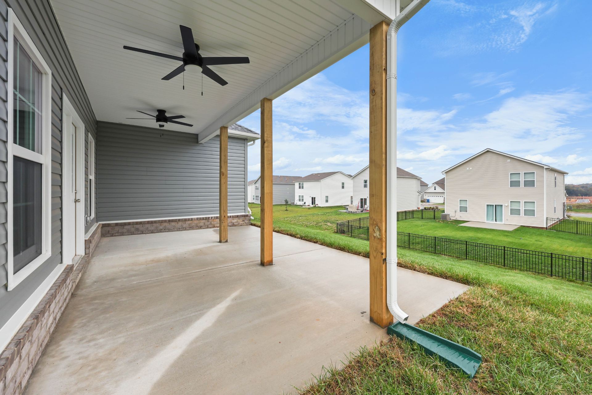 2228 Dottie Lane Clarksville TN 37043