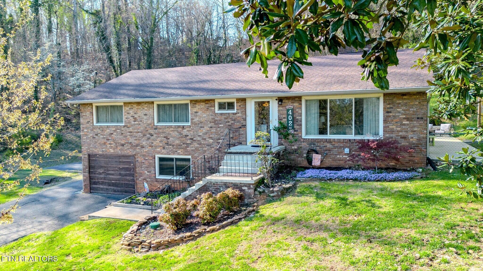 402 Bluff Road Kingston TN 37763
