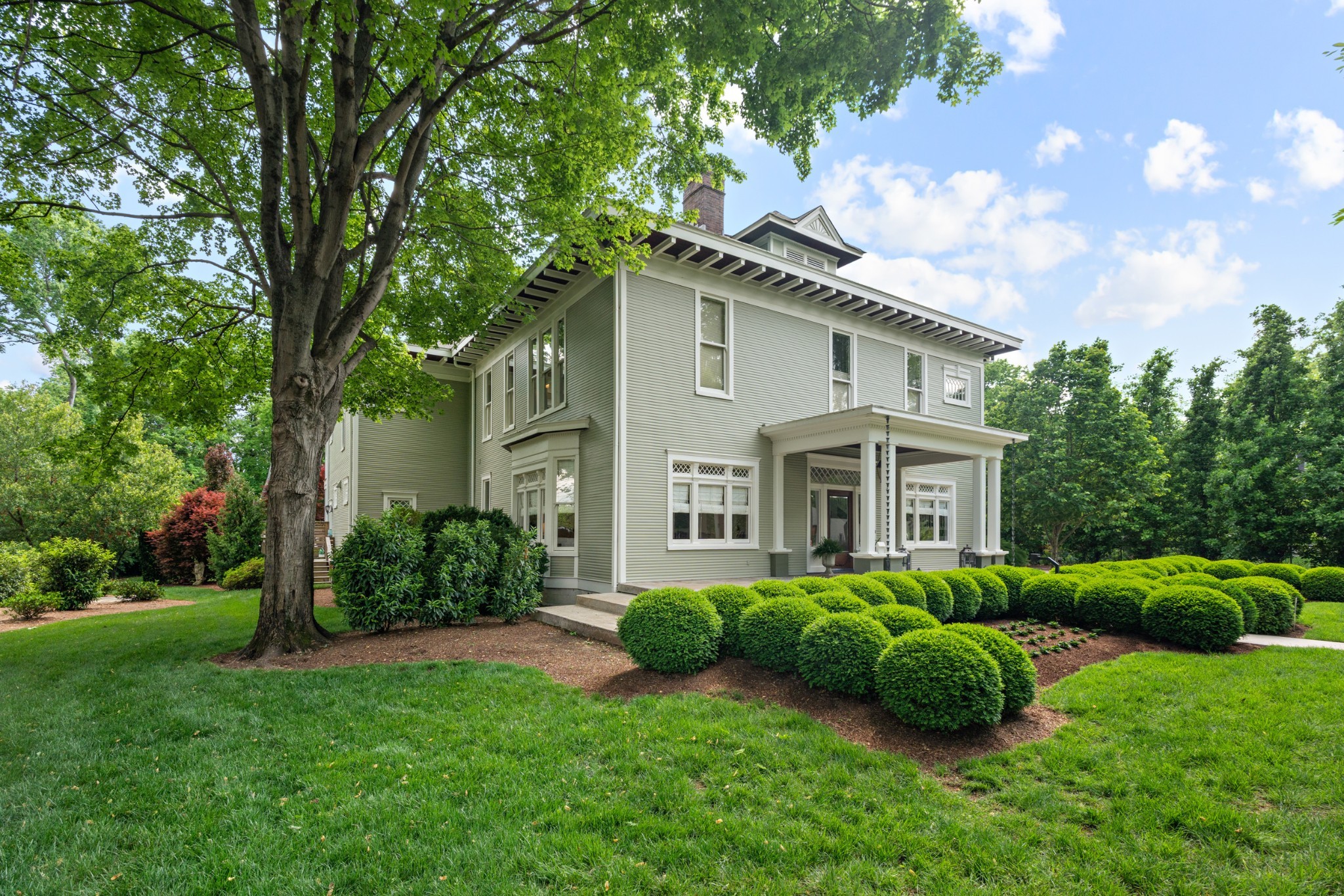 1015 Clifton Lane Nashville TN 37204