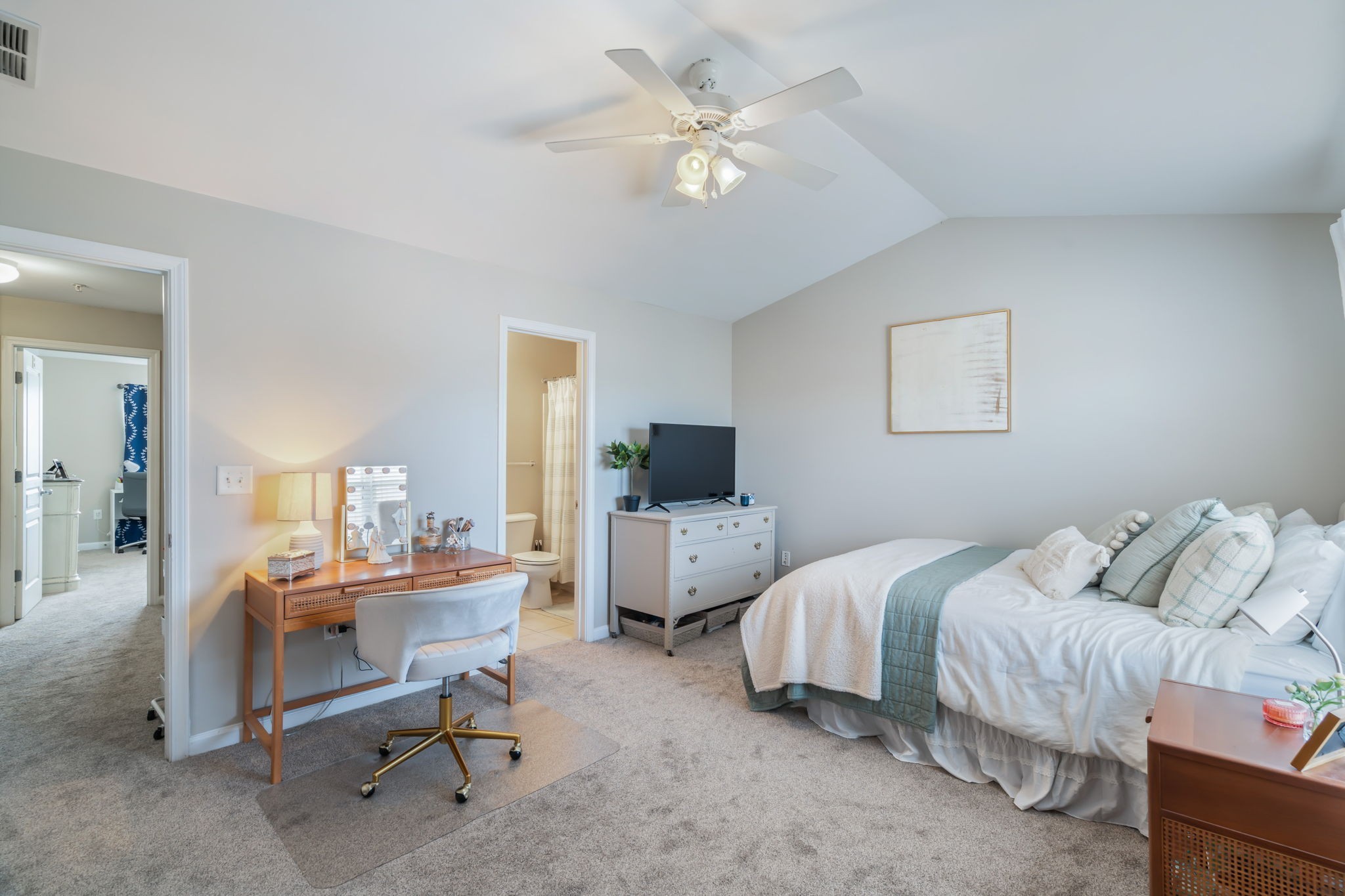 1105 Tree Top Way Knoxville TN 37920