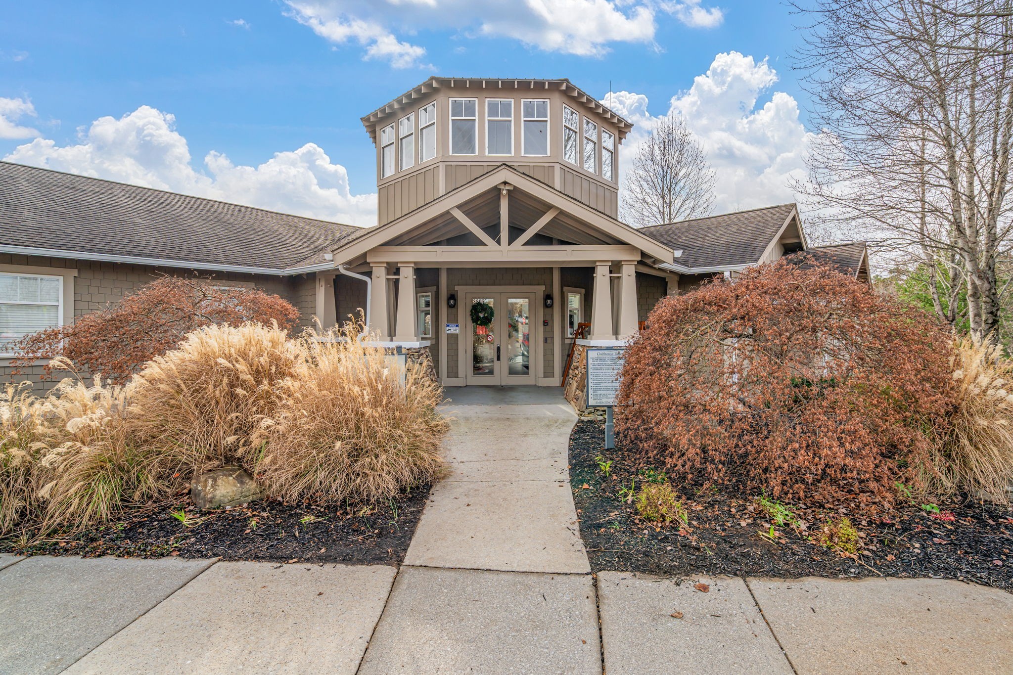 1105 Tree Top Way Knoxville TN 37920