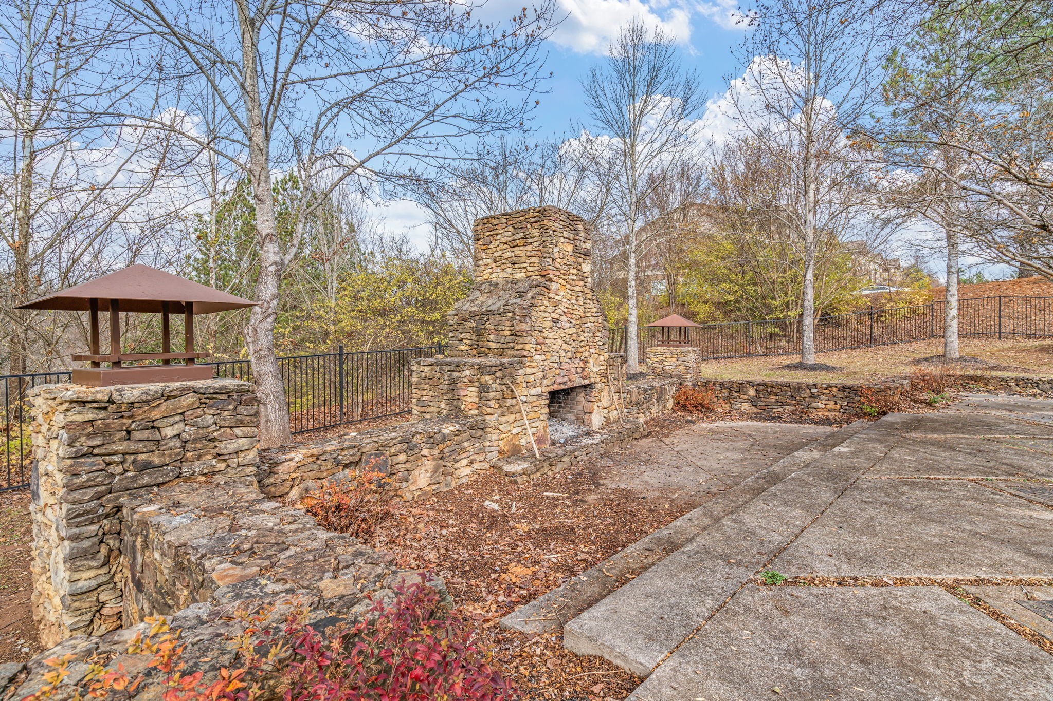 1105 Tree Top Way Knoxville TN 37920