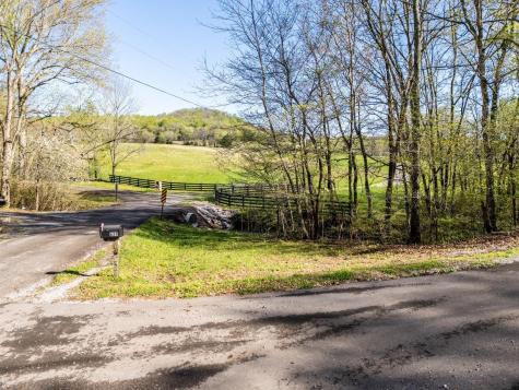 638 Turney Road Auburntown TN 37016