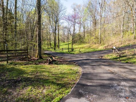 638 Turney Road Auburntown TN 37016