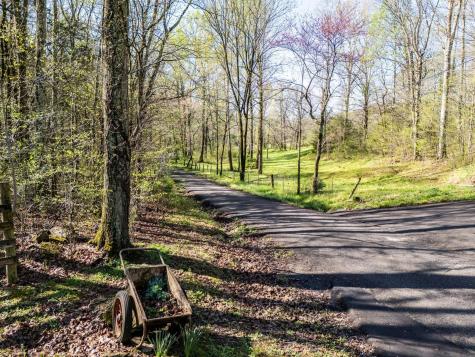 638 Turney Road Auburntown TN 37016
