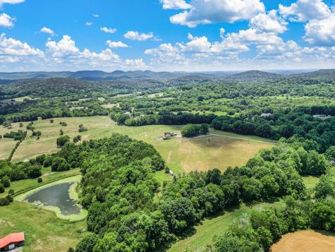 638 Turney Road Auburntown TN 37016