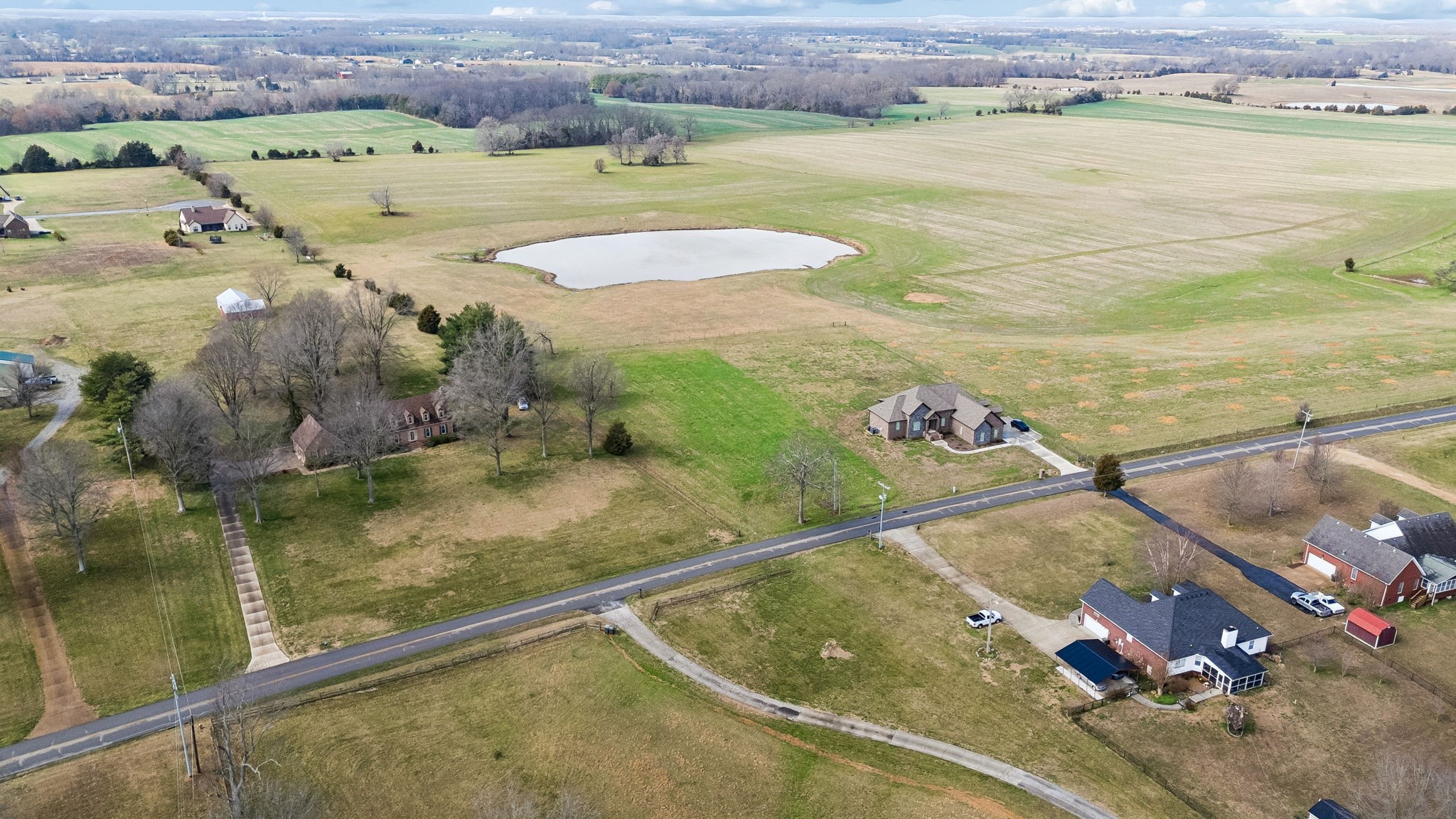 760 N Russell Street Portland TN 37148