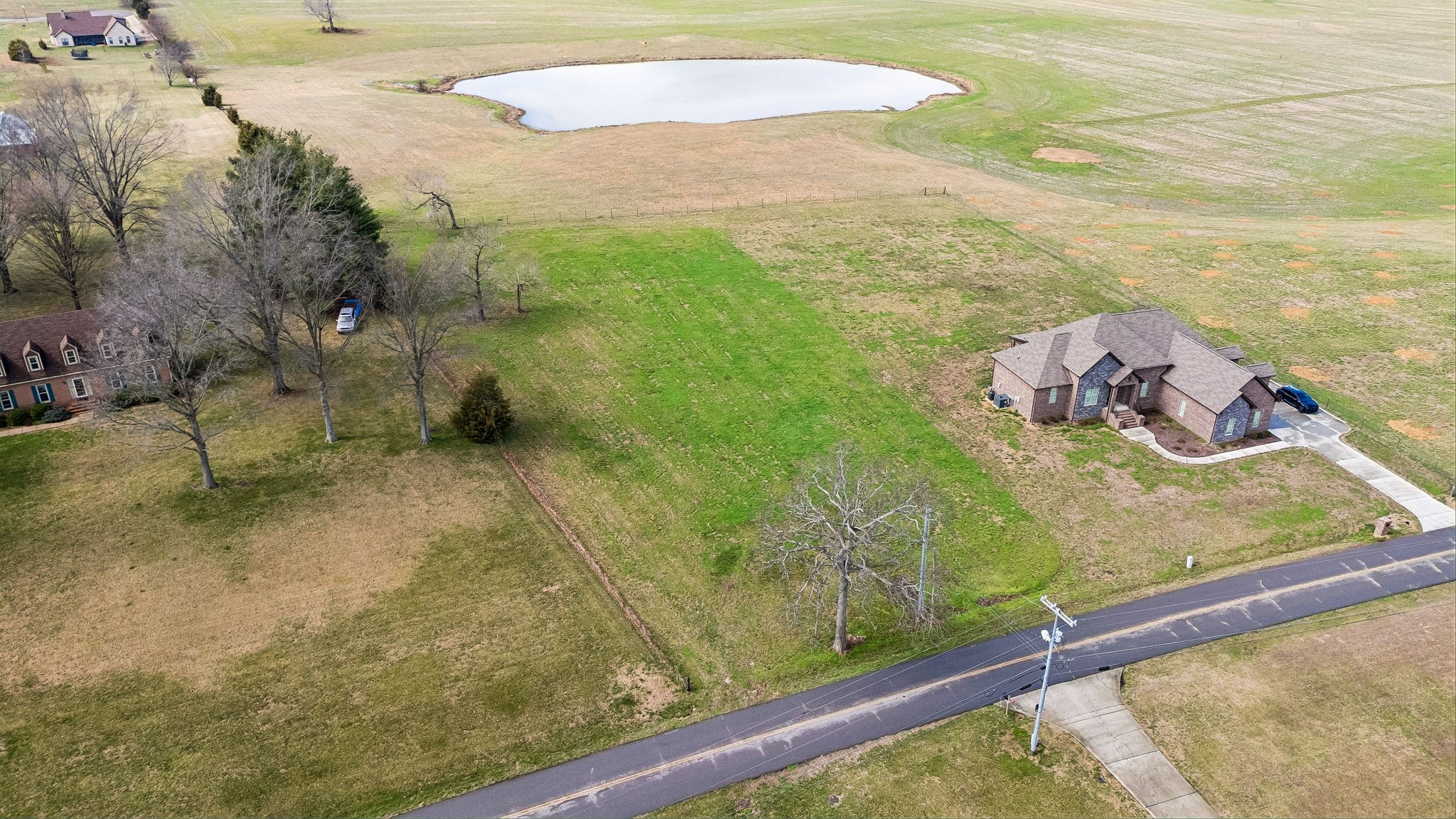 760 N Russell Street Portland TN 37148