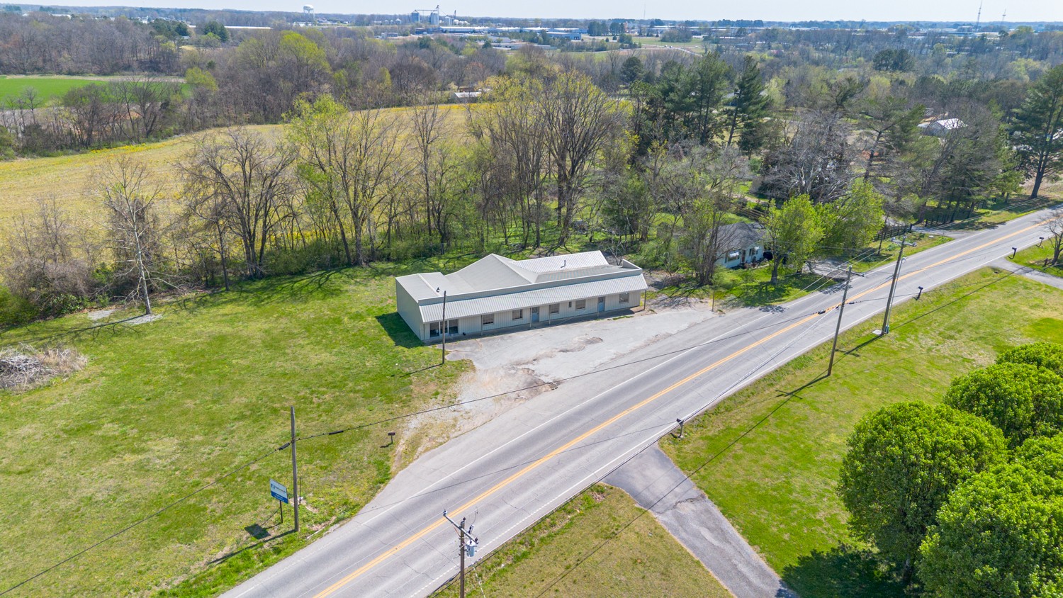 2506 Buffalo Road Lawrenceburg TN 38464