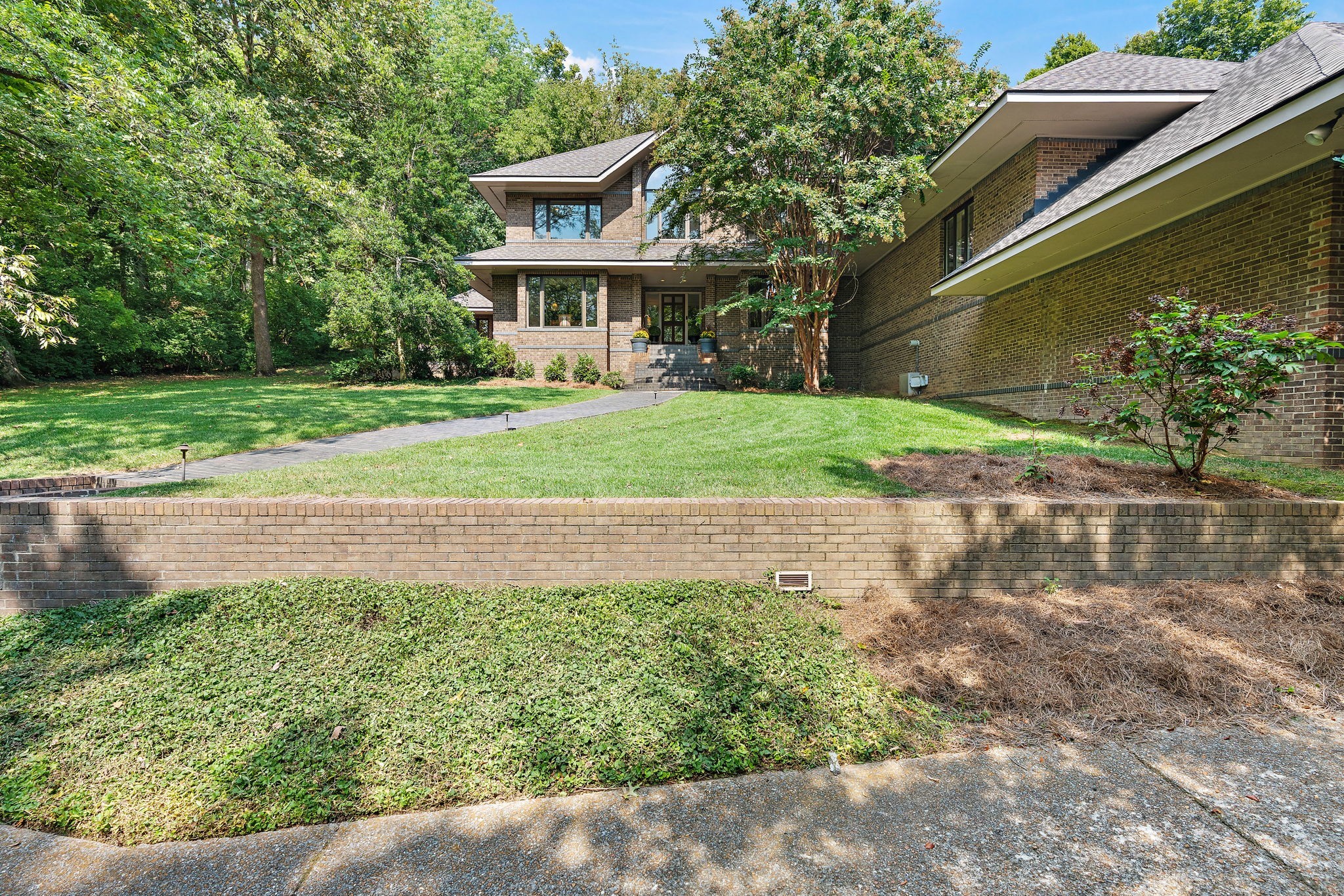5543 Stanford Drive Nashville TN 37215