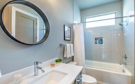 1000b W Trinity Lane Nashville TN 37218