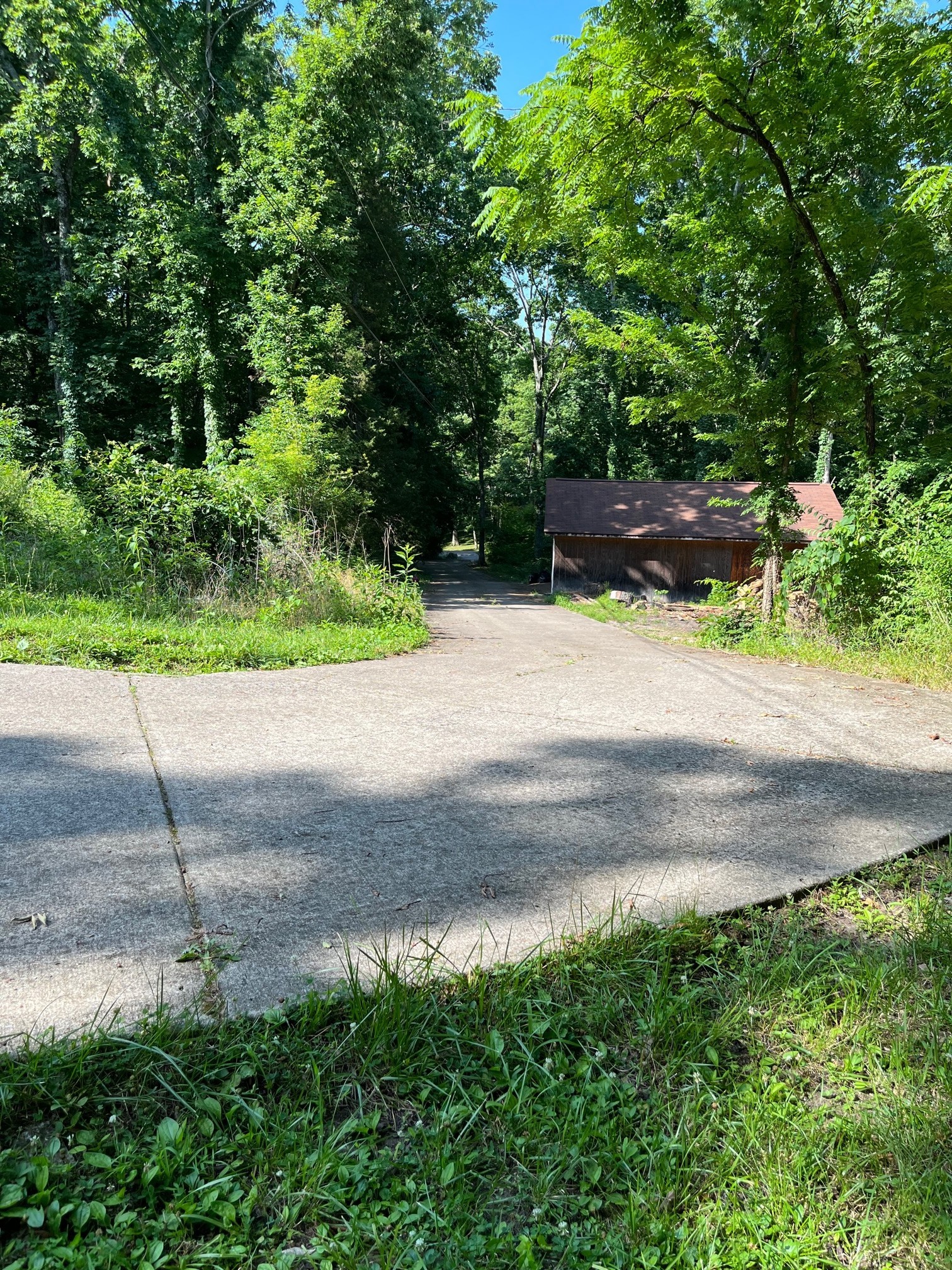 933 Bluff Road Brentwood TN 37027