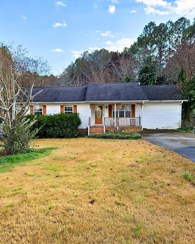 225 County Road 587 Englewood TN 37329