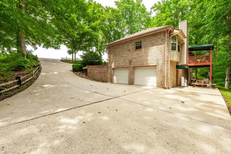 6513 N Mount Pleasant Road Greenbrier TN 37073
