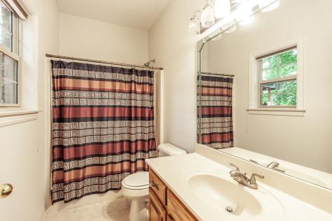6513 N Mount Pleasant Road Greenbrier TN 37073