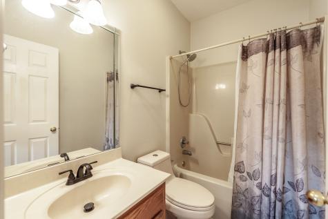 6513 N Mount Pleasant Road Greenbrier TN 37073