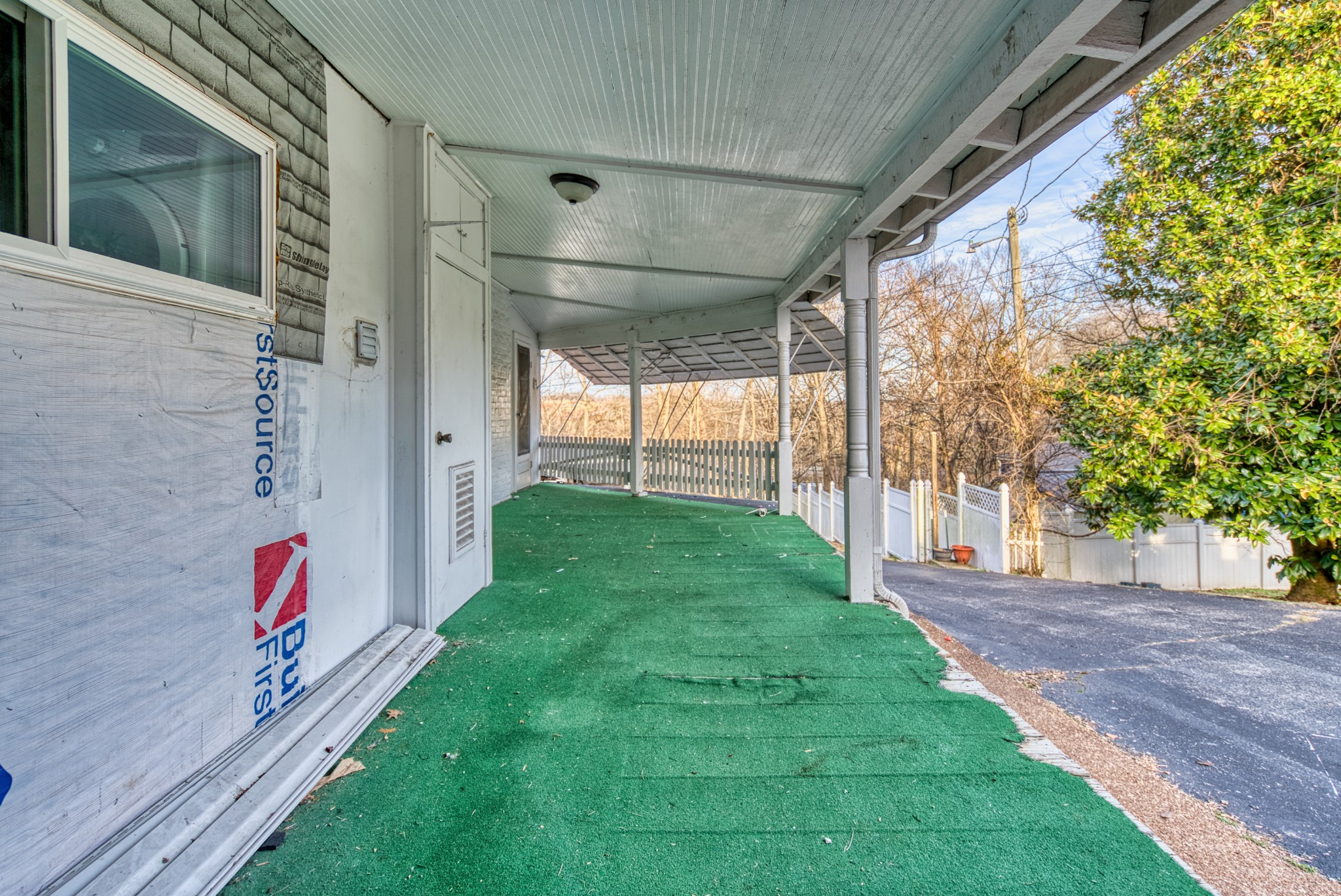 62 N Main Street Springfield TN 37172