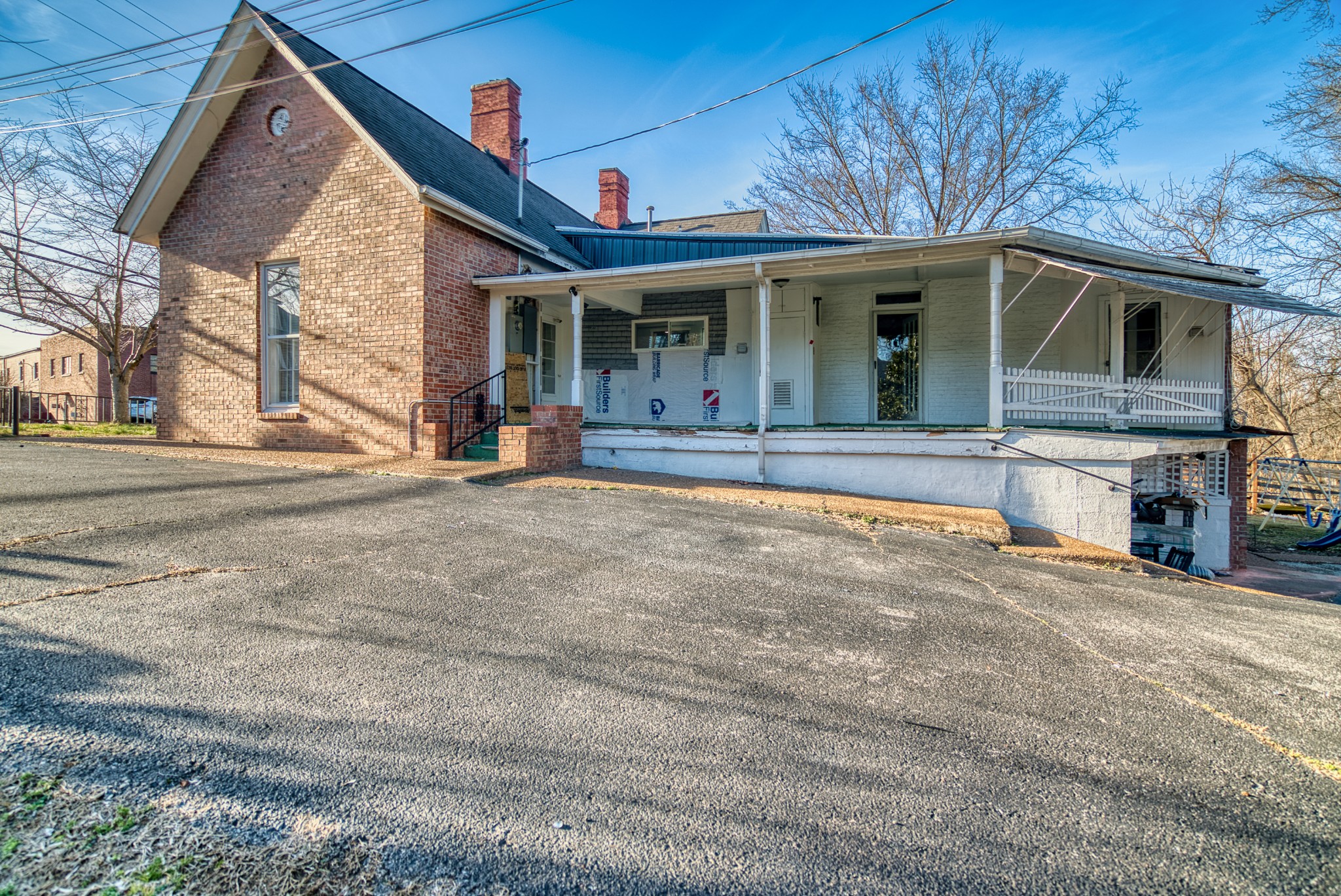 62 N Main Street Springfield TN 37172