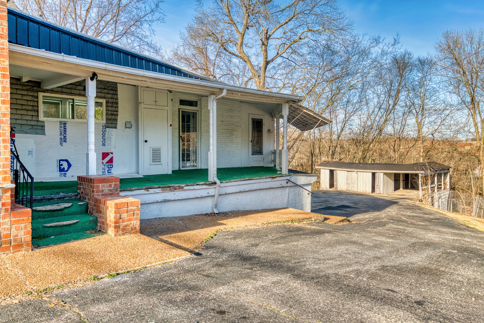 62 N Main Street Springfield TN 37172