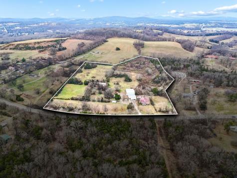 2972 Cainsville Road Lebanon TN 37090