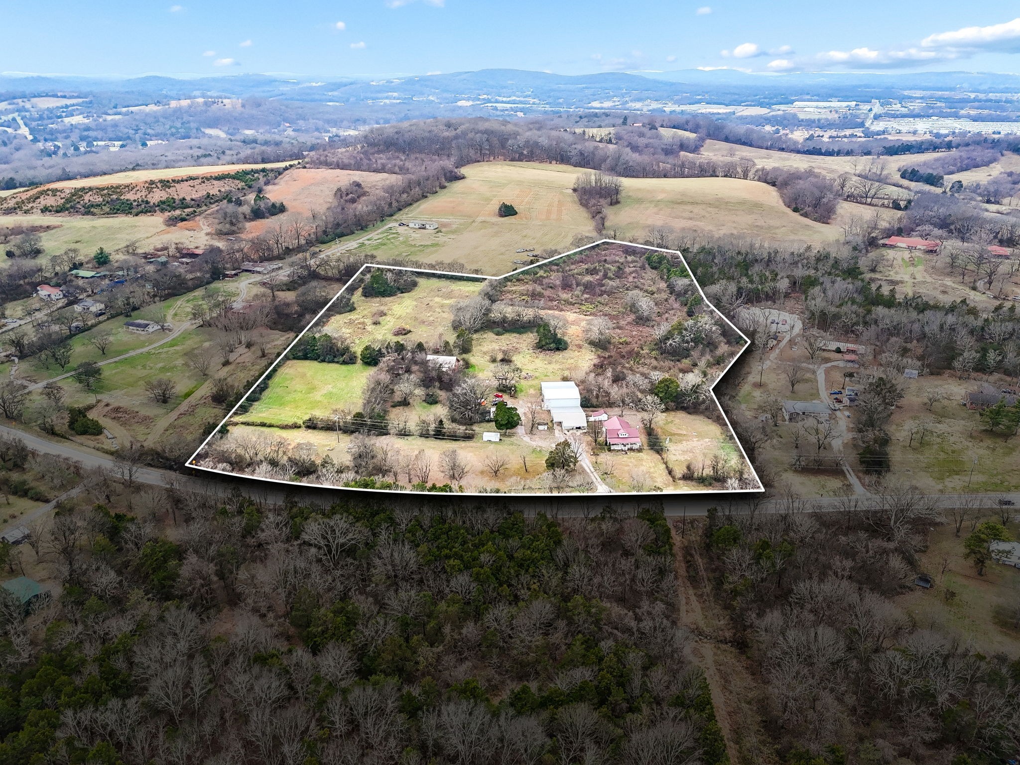 2972 Cainsville Road Lebanon TN 37090