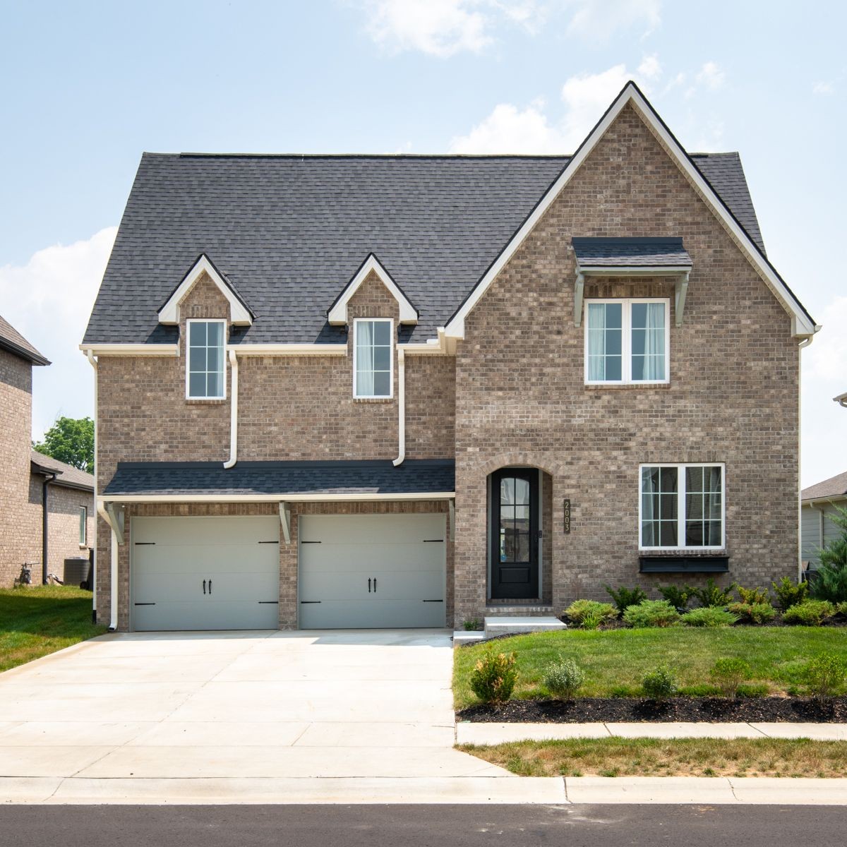 2003 Farm Street Mount Juliet TN 37122