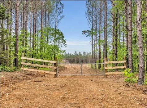 112 Cabin Road Hohenwald TN 38462