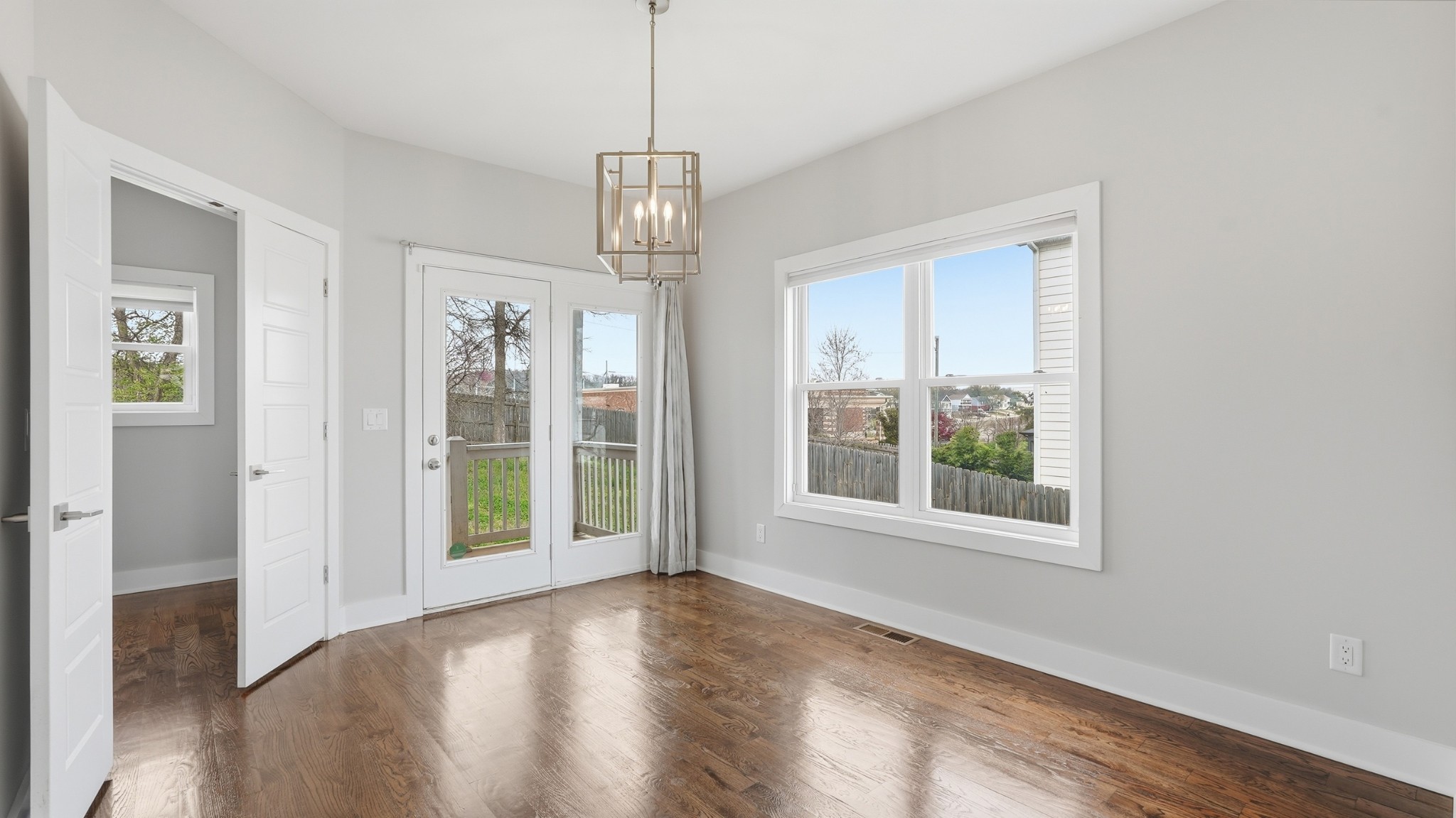 1263 N Avondale Circle Nashville TN 37207