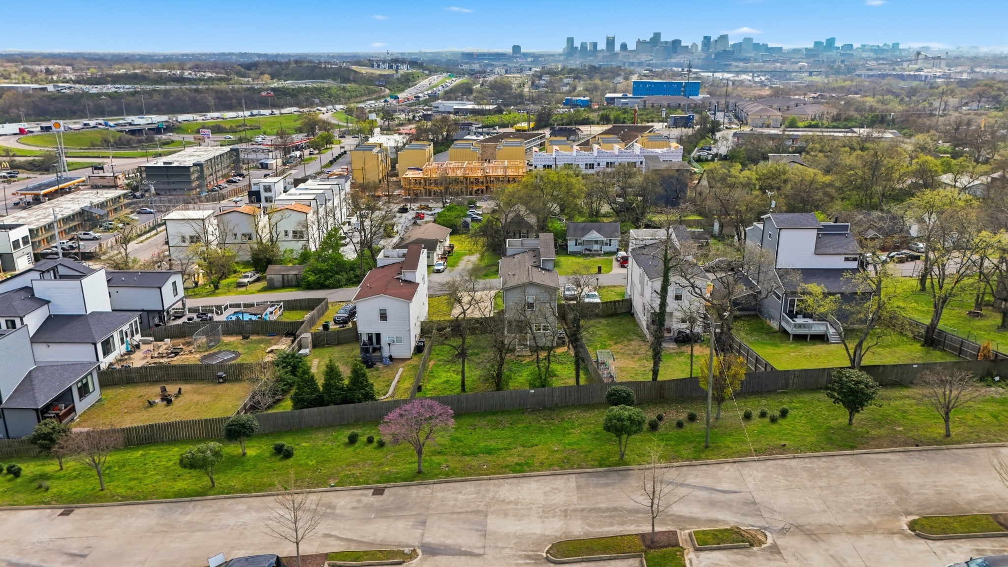 1263 N Avondale Circle Nashville TN 37207