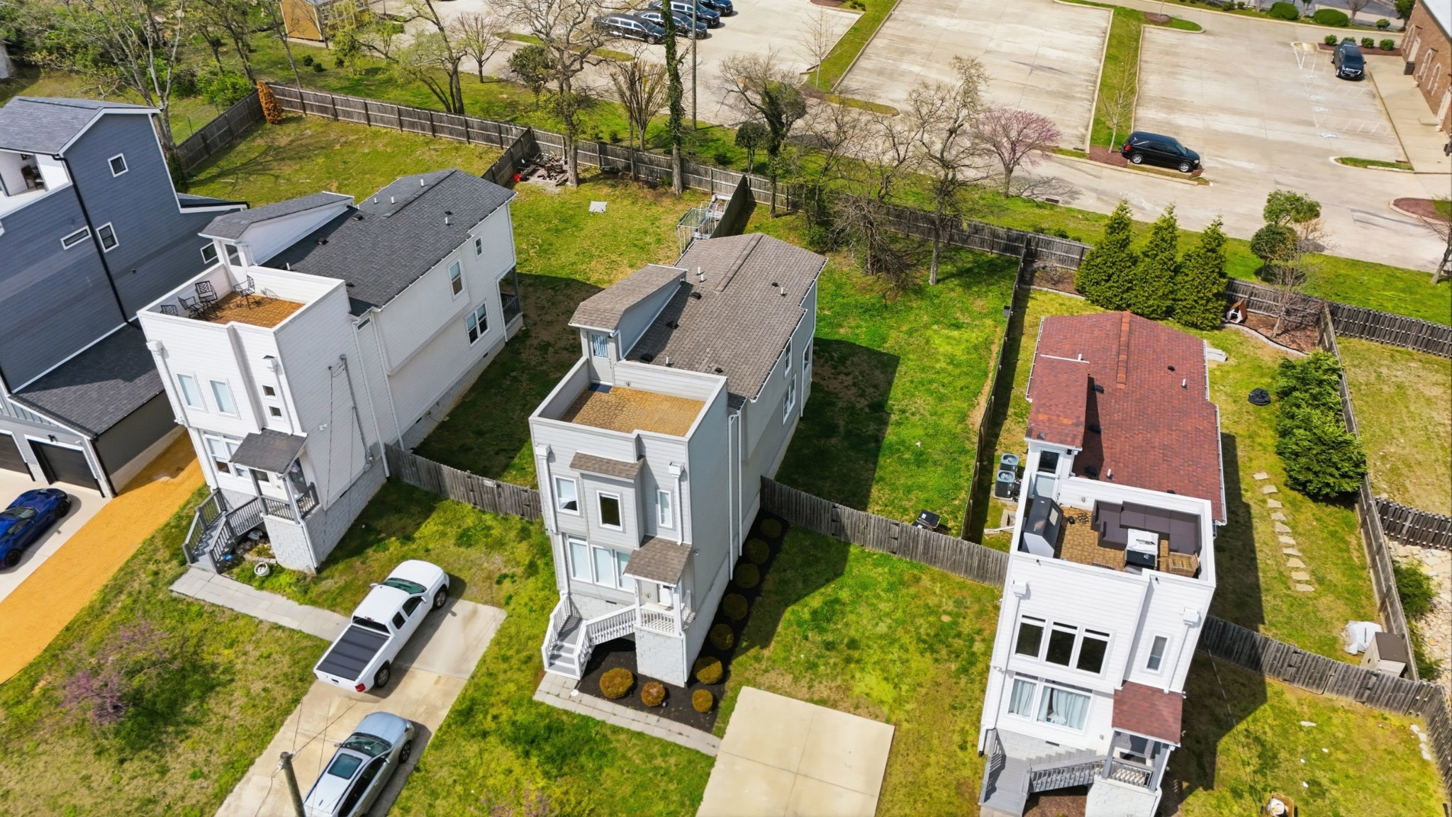1263 N Avondale Circle Nashville TN 37207
