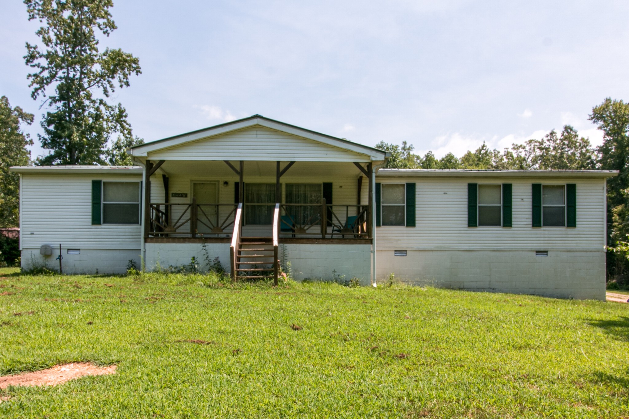 198 Paradise Road Lobelville TN 37097