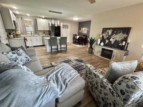 1964 Mark Avenue Clarksville TN 37043