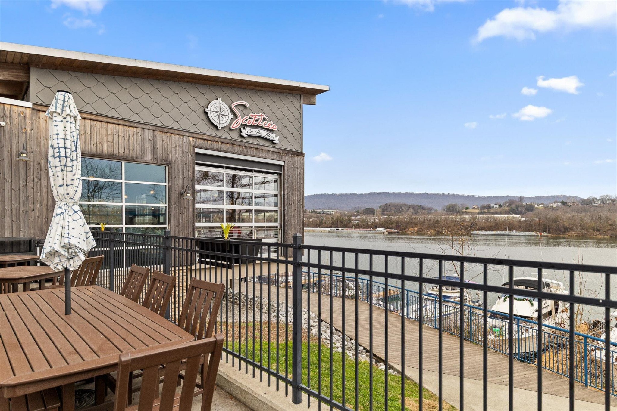 782 Riverfront Parkway Chattanooga TN 37402