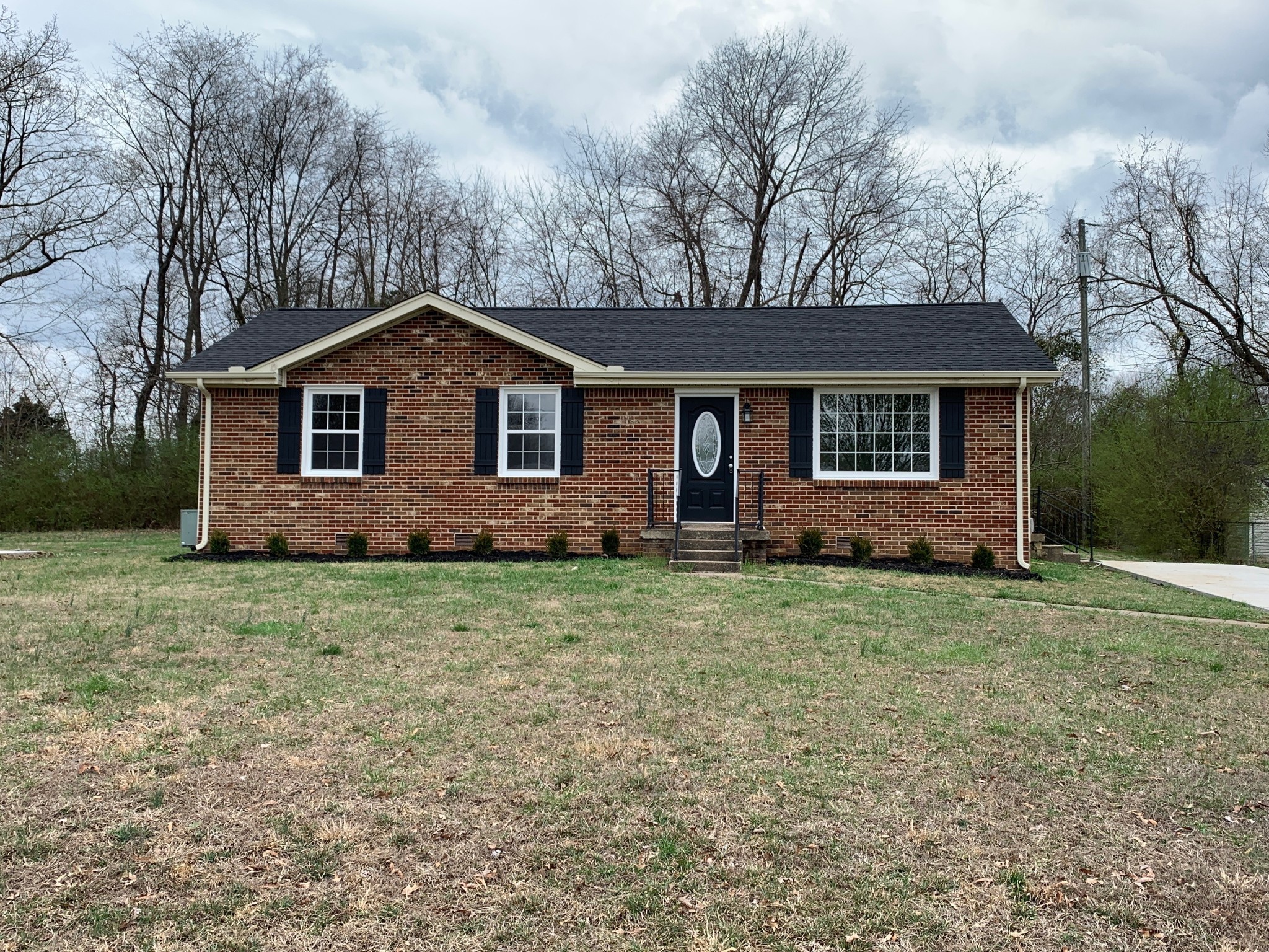 2732 Ann Drive Clarksville TN 37040