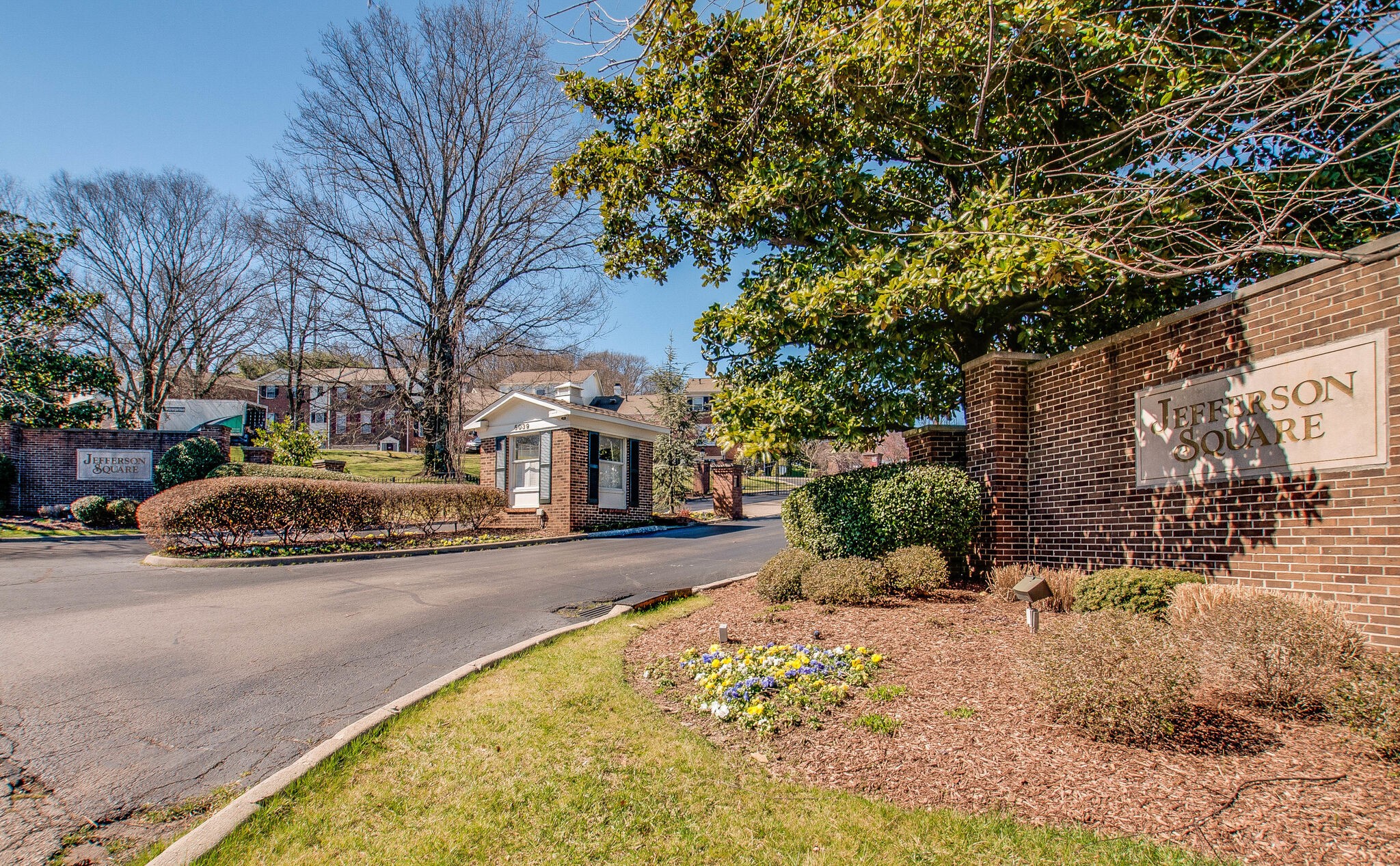 155 Jefferson Square Nashville TN 37215