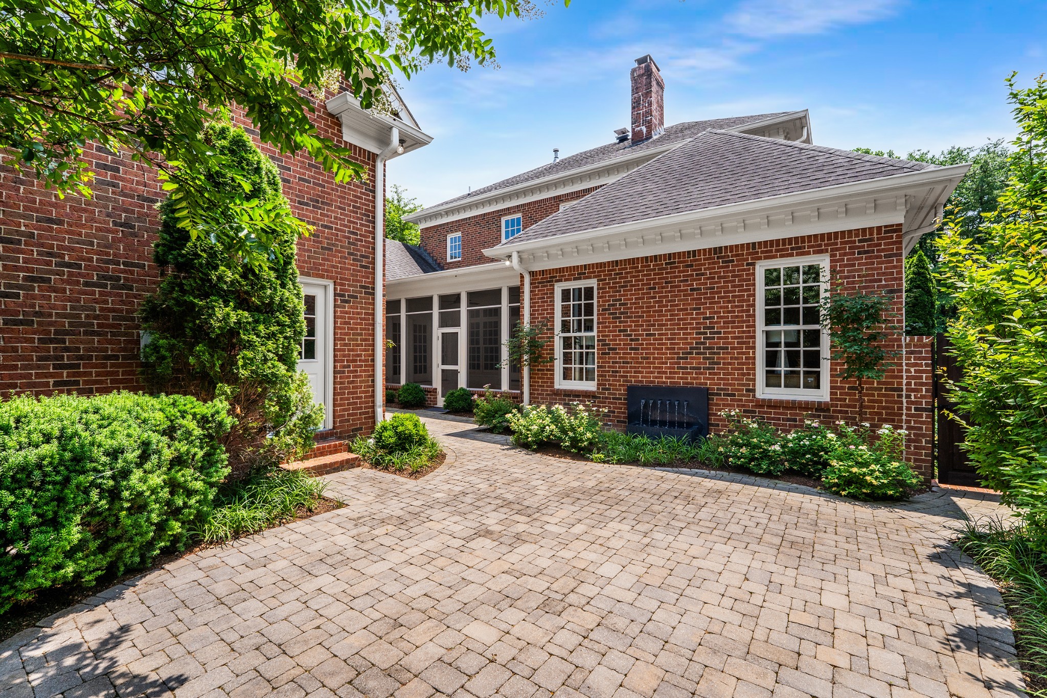 53 Whitworth Boulevard Nashville TN 37205